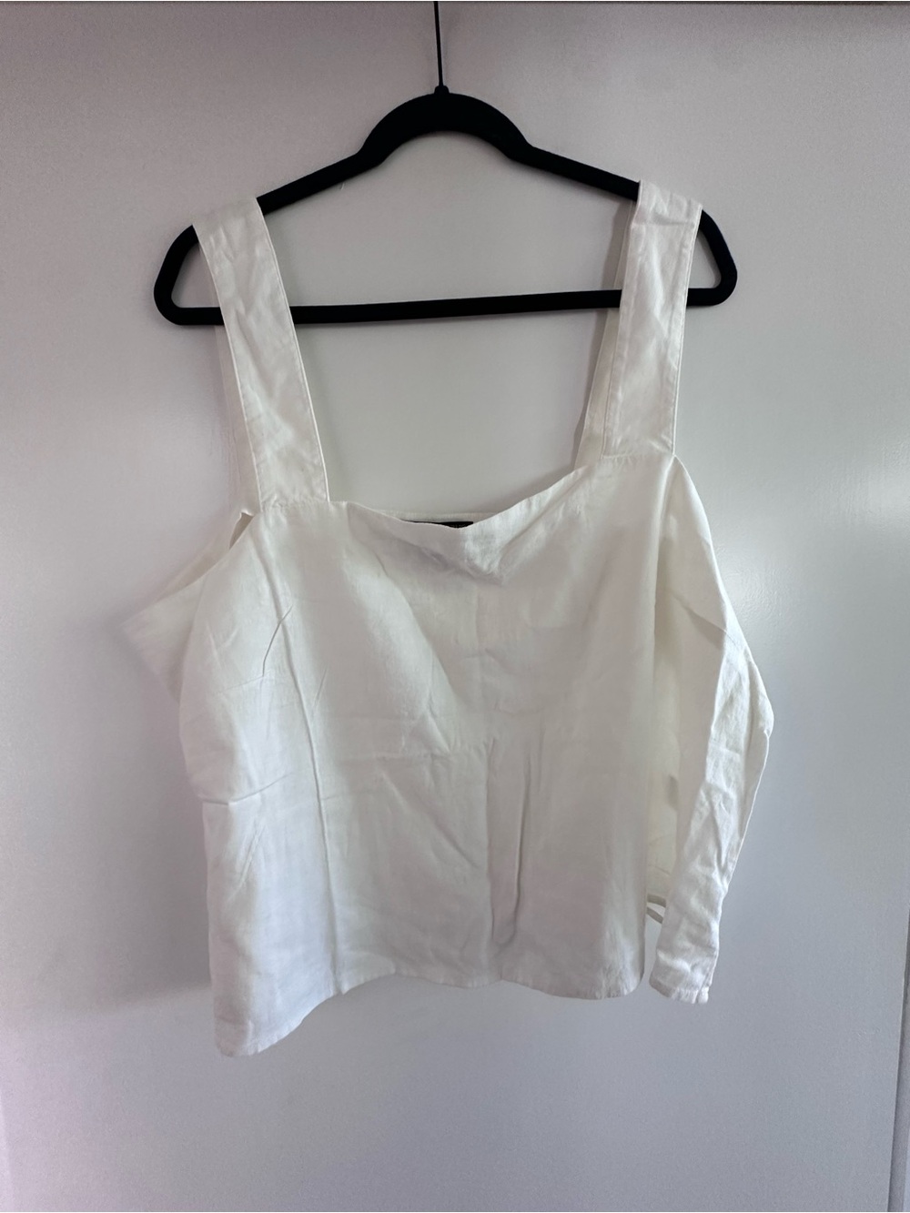 Banana Republic White Square-Neck Linen Blend Tank - Picture 4 of 4